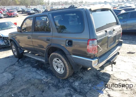 1998 Toyota 4Runner Sr5 V6 z USA, uszkodzony, nr VIN JT3GN86R7W0072900